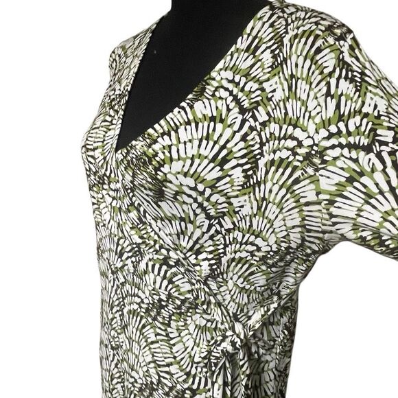 Merona Green Black and White Print Faux Wrap Top - Picture 2 of 6